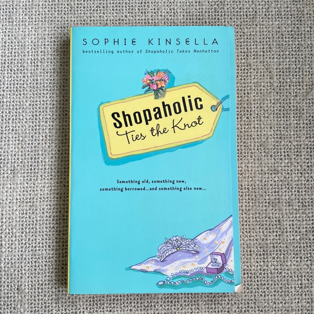 Shopaholic Ties The Knot book